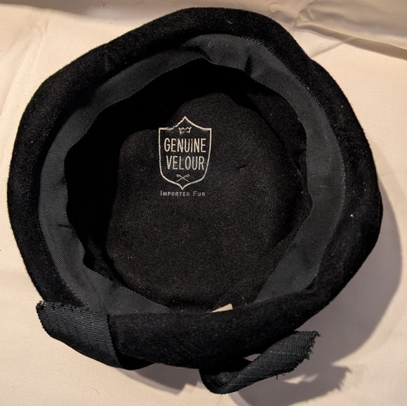 Vintage Women's Felt Hat - Picture 4 of 5